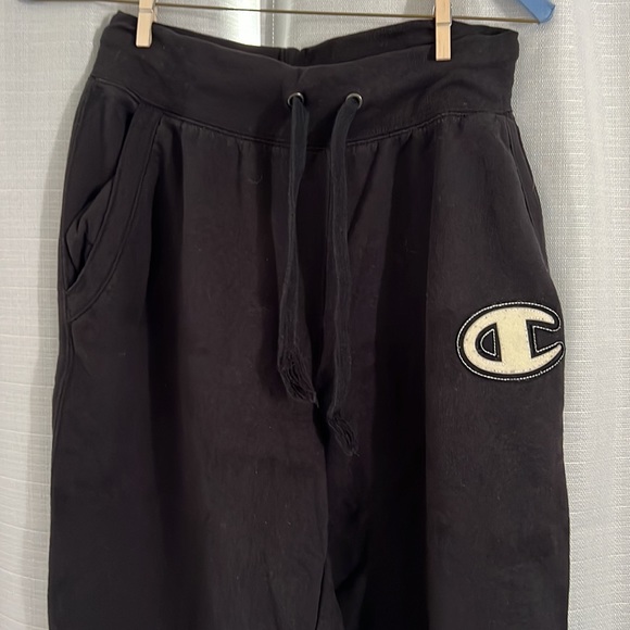 Mens champion joggers - Picture 2 of 4